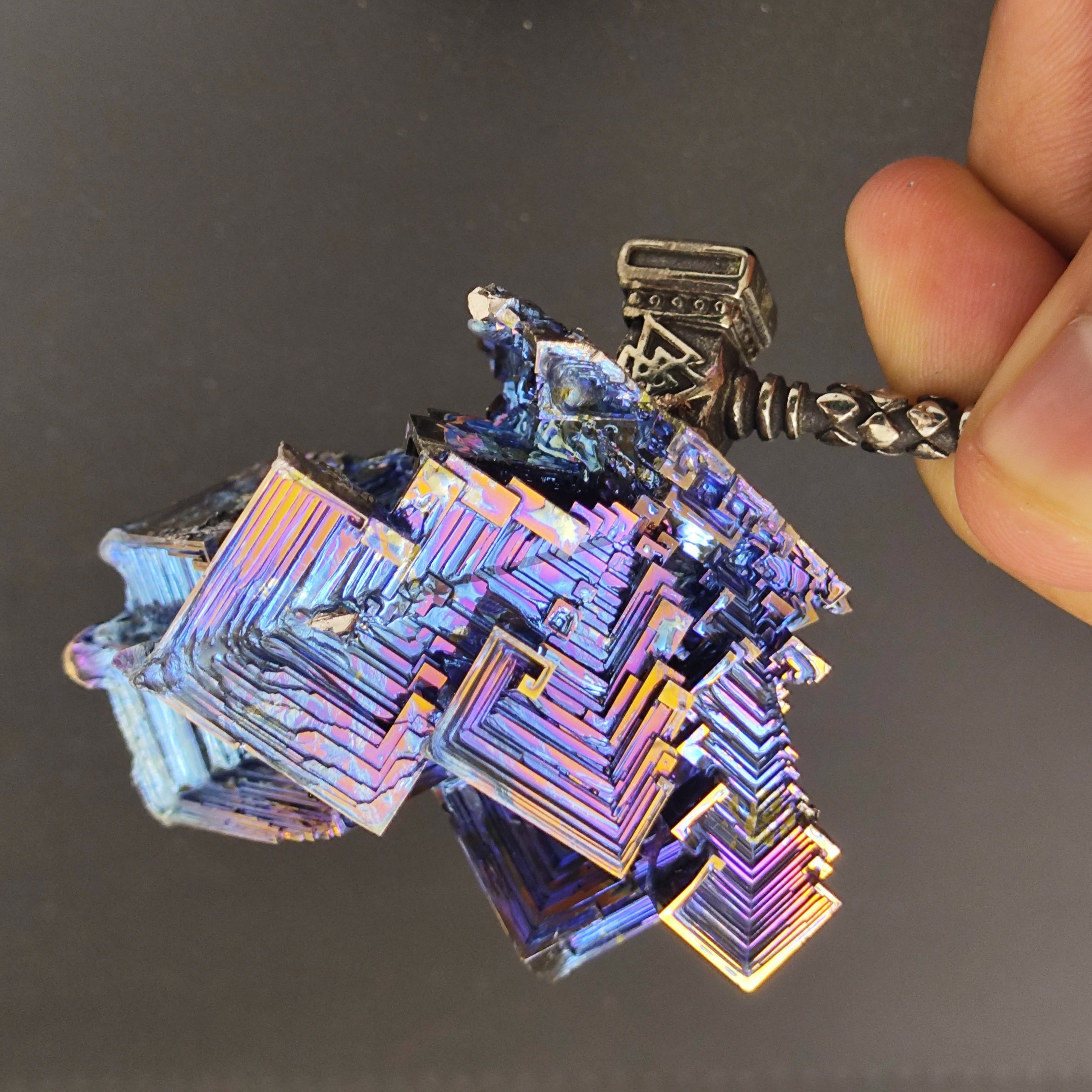 Mazo de Thor Cristalizado [Rareza 10 🌟🌟]