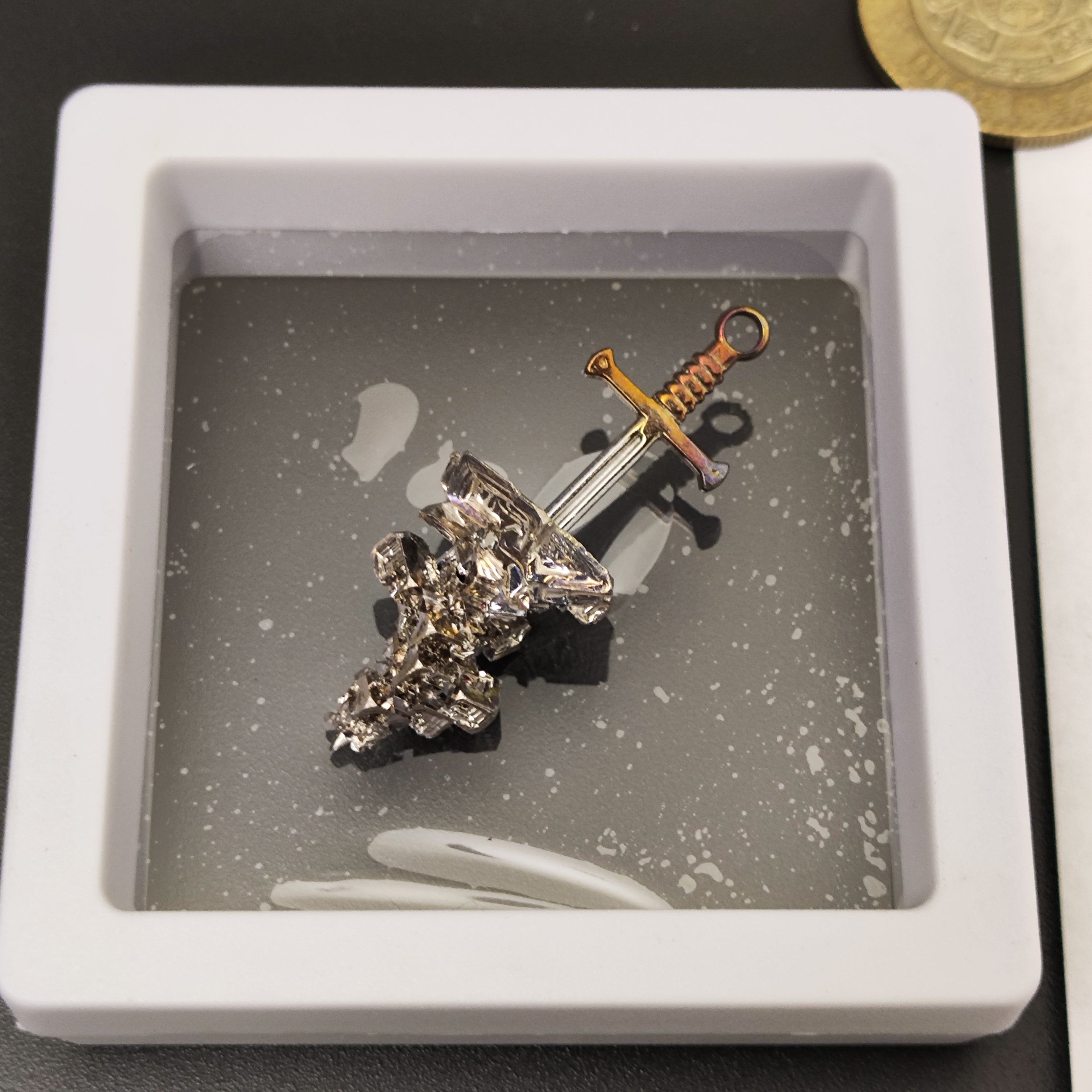 Mini Excalibur De Bismuto ⚔️